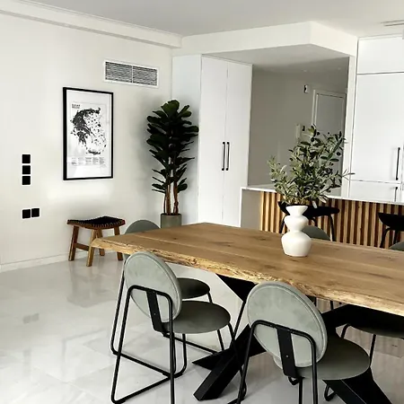 The White Marble - Spacious, 4br, 2ba By Bnc Apartment *
